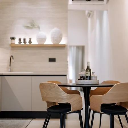 Lineria Luxury Living *