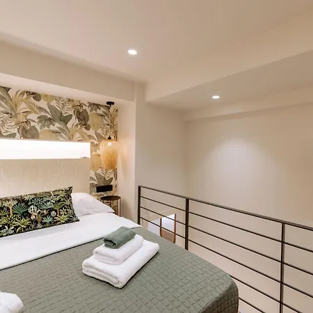 Lineria Luxury Living Apartment